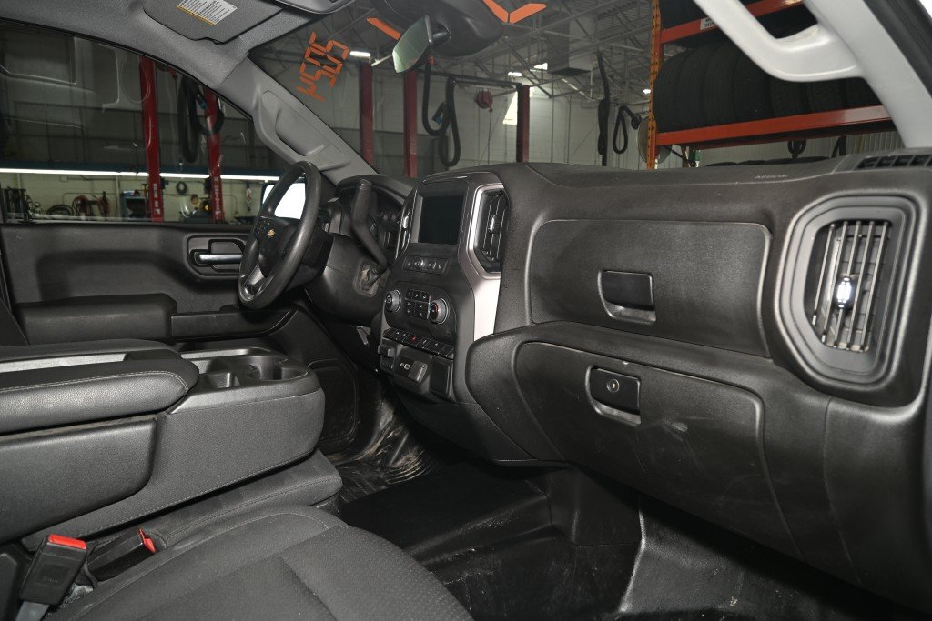 2024 Chevrolet Silverado 1500 - Image 7