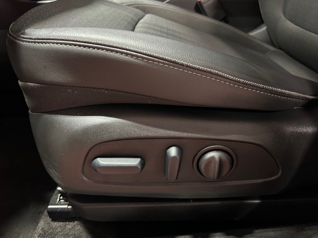 2023 Buick ENCORE GX - Image 11