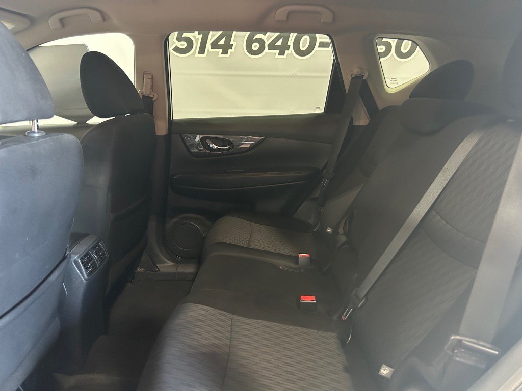 2020 Nissan ROGUE - Image 8