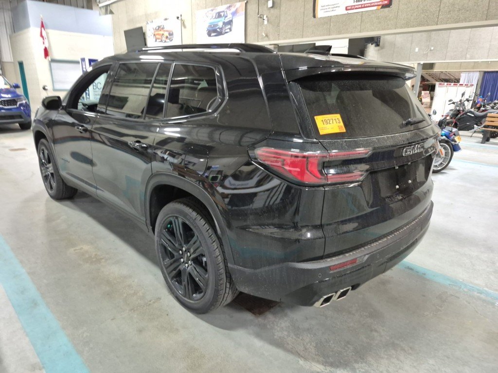 2025 GMC ACADIA - Image 6