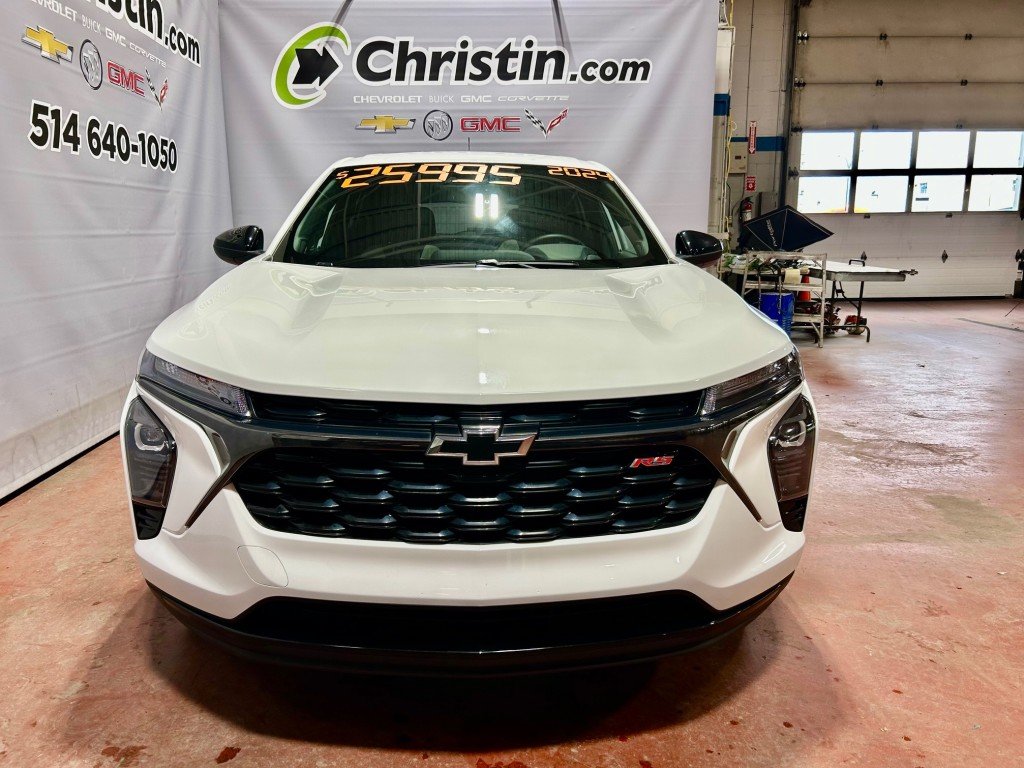 2024 Chevrolet TRAX - Image 2