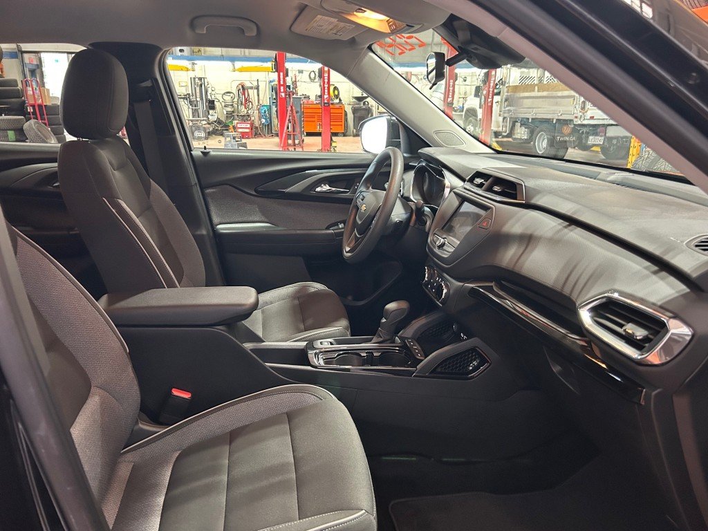 2021 Chevrolet TrailBlazer - Image 15