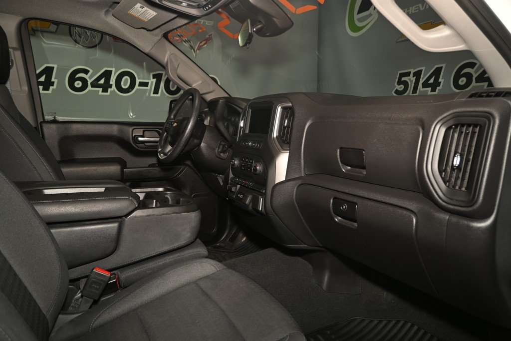 2024 Chevrolet Silverado 1500 - Image 13