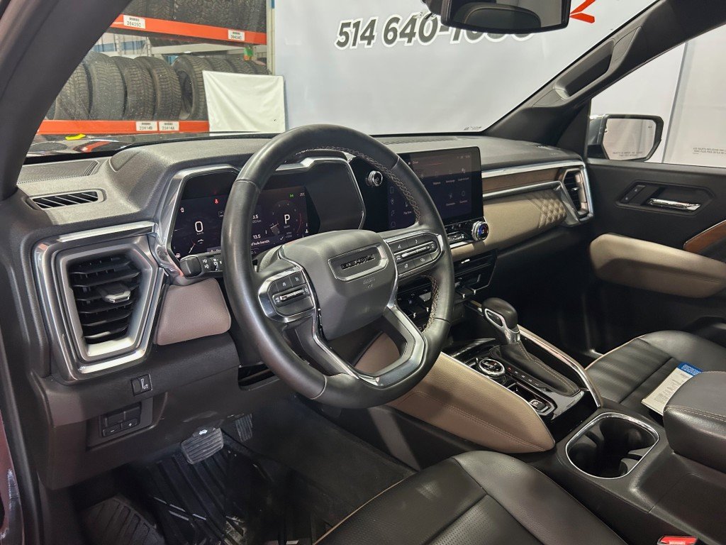 2023 GMC CANYON - Image 5