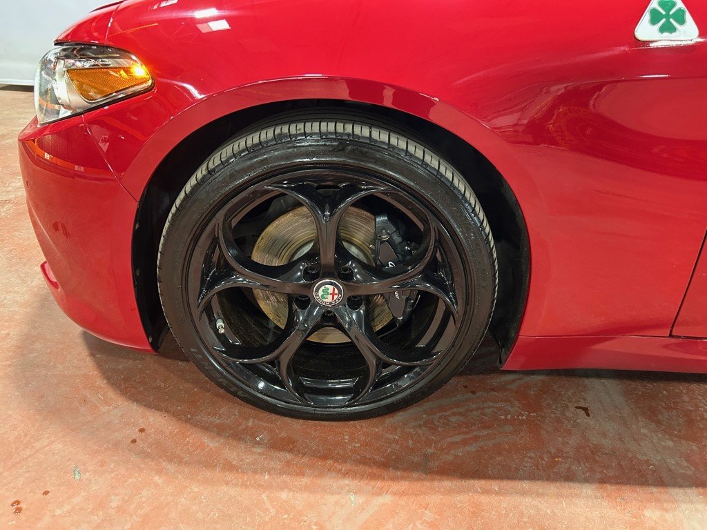 2019 Alfa Romeo GIULIA - Image 3