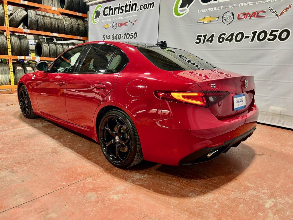 2019 Alfa Romeo GIULIA - Image 5
