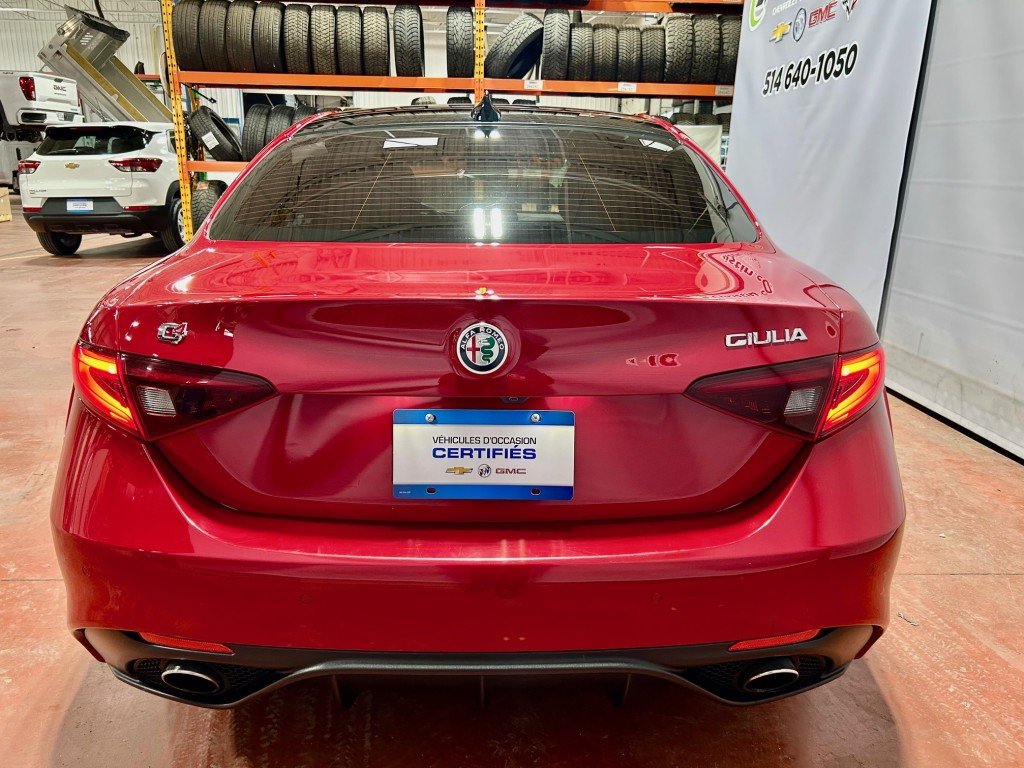 2019 Alfa Romeo GIULIA - Image 6