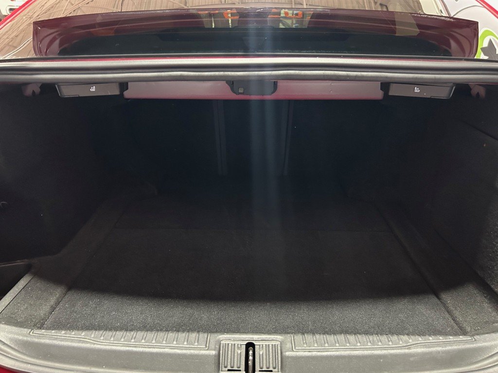 2019 Alfa Romeo GIULIA - Image 7