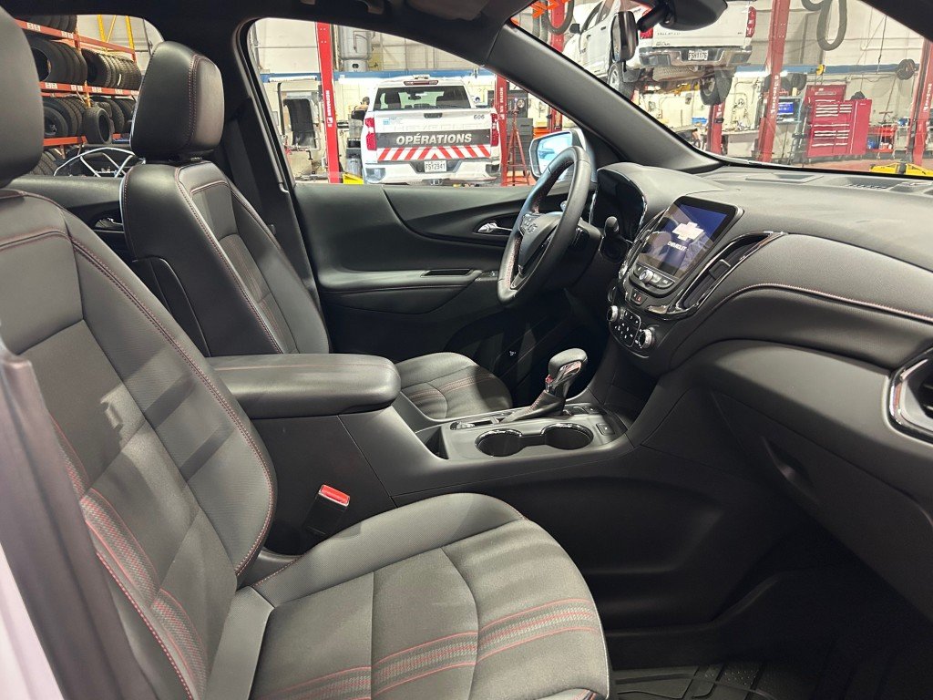 2024 Chevrolet Equinox - Image 19