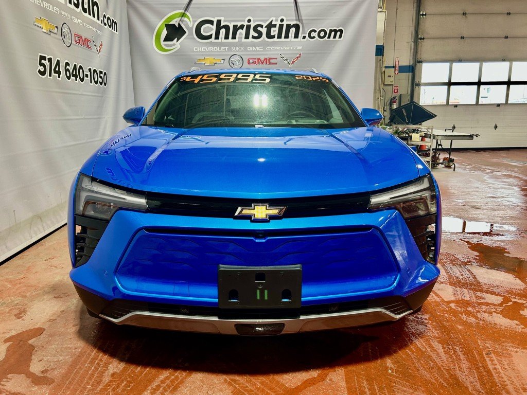 2025 Chevrolet BLAZER - Image 2