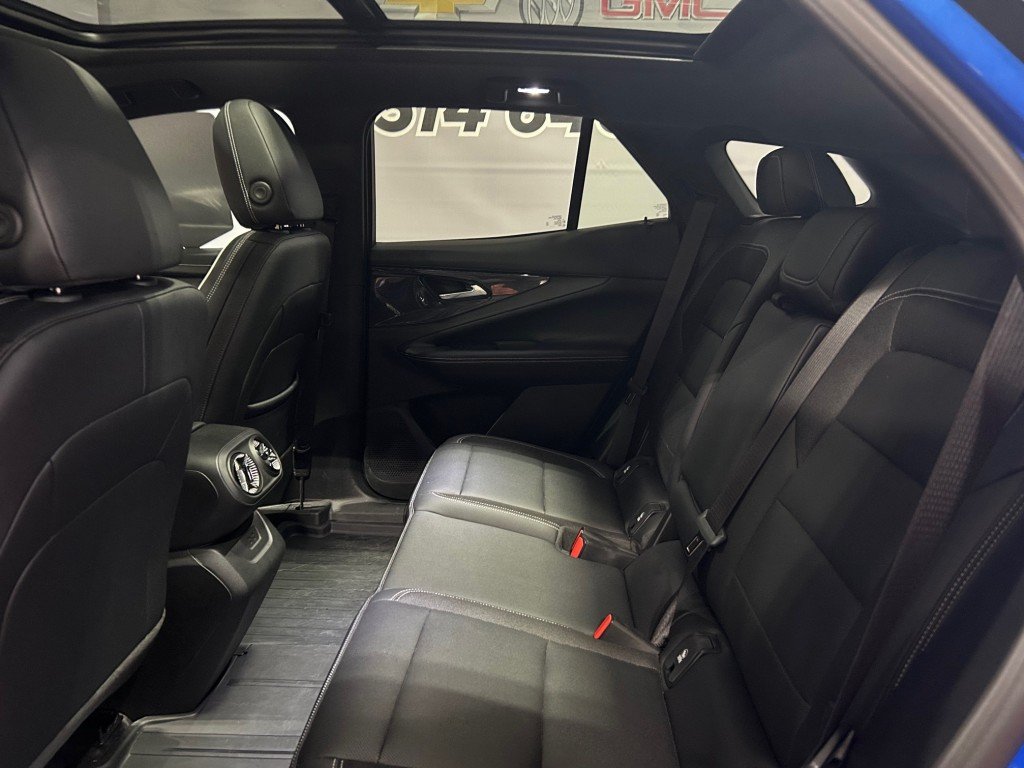 2025 Chevrolet BLAZER - Image 8