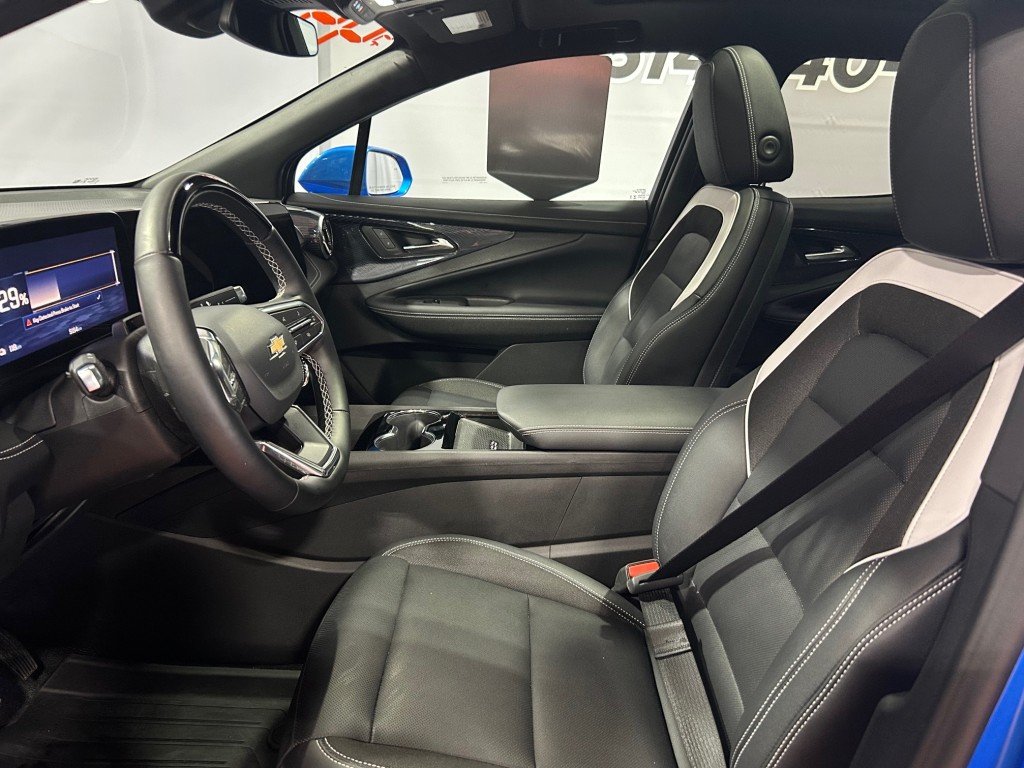 2025 Chevrolet BLAZER - Image 11