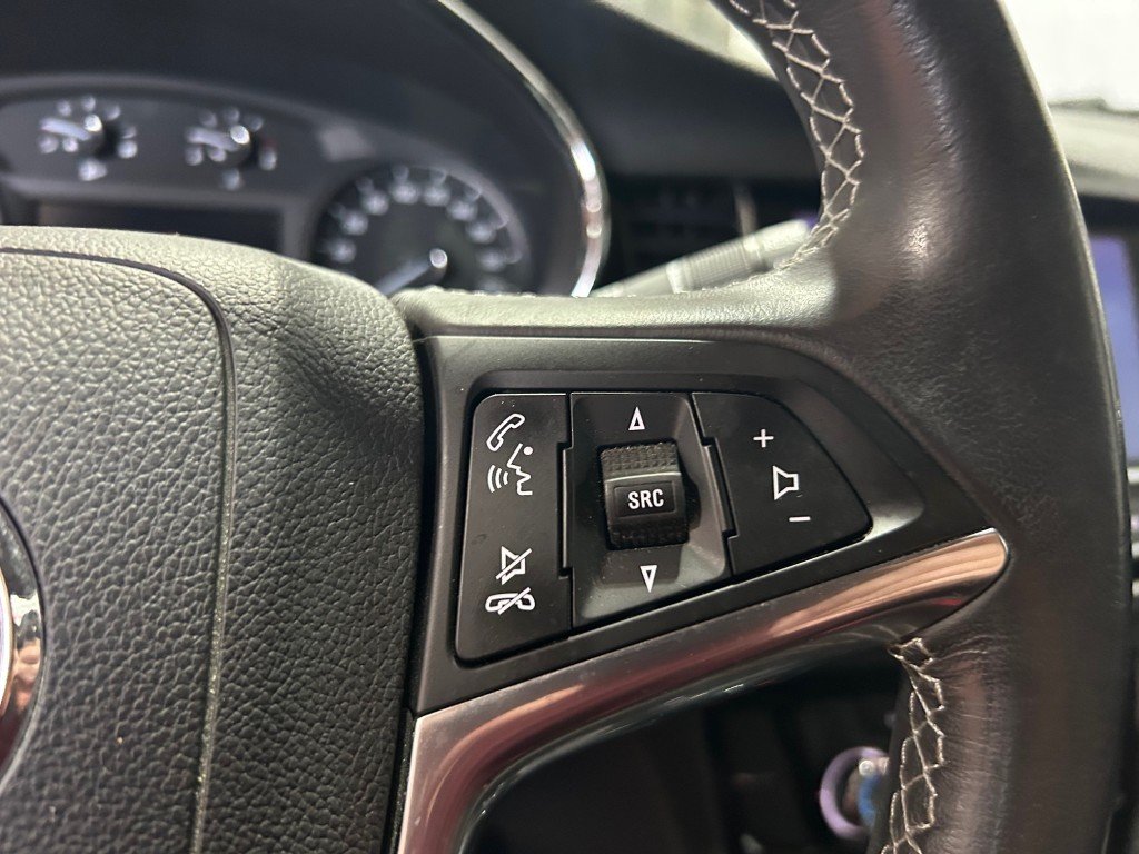 2020 Buick ENCORE - Image 11