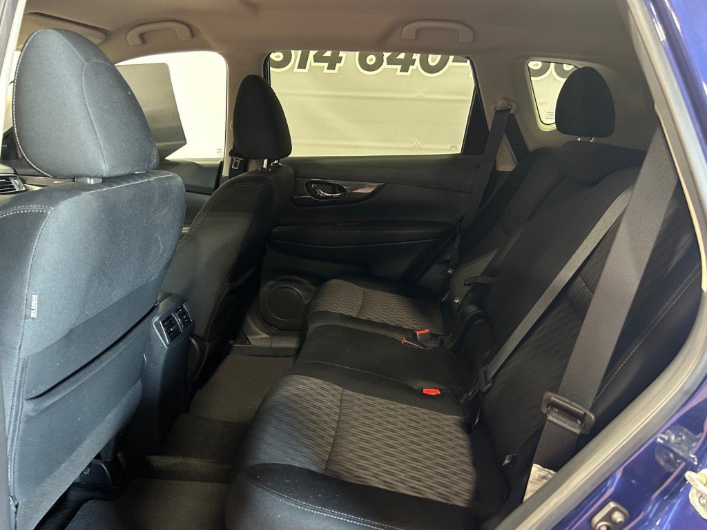 2019 Nissan Rogue - Image 9