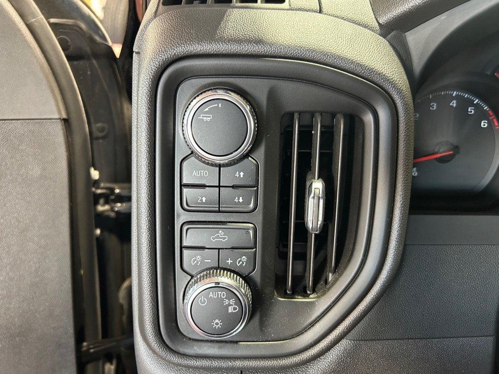 2023 GMC SIERRA 1500 - Image 6