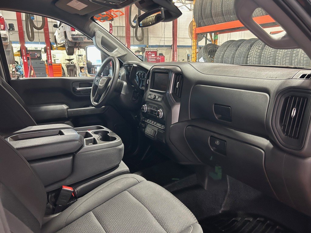 2023 GMC SIERRA 1500 - Image 12