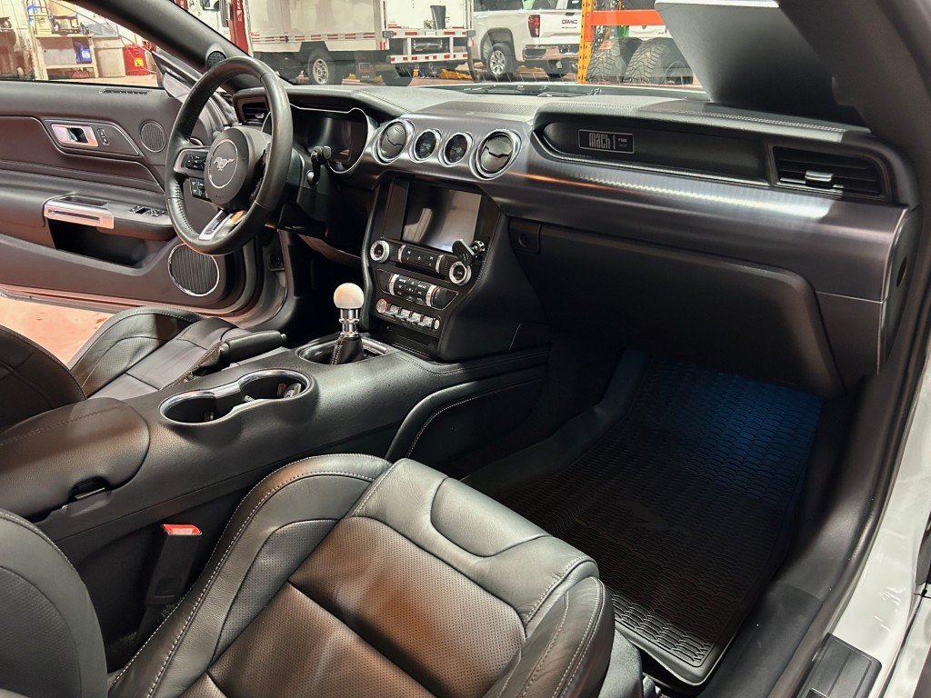 2023 Ford MUSTANG - Image 16