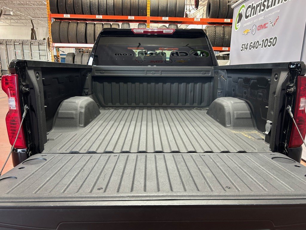 2023 Chevrolet Silverado 1500 - Image 7