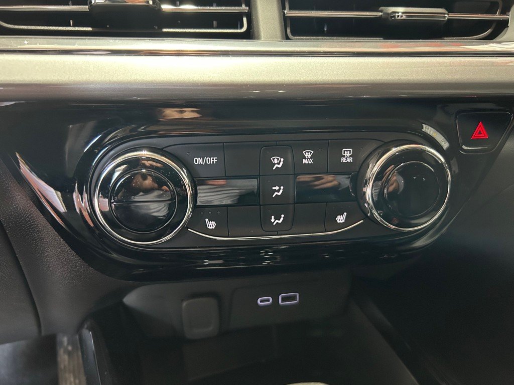 2024 Chevrolet TRAX - Image 12