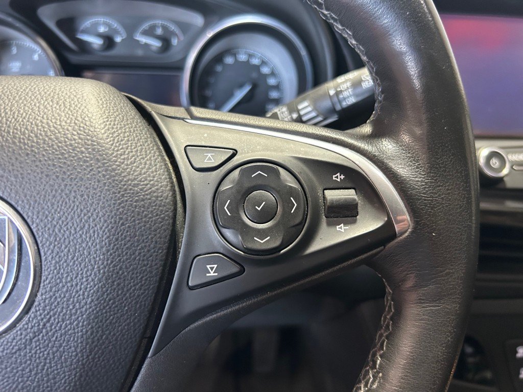 2019 Buick ENVISION - Image 11