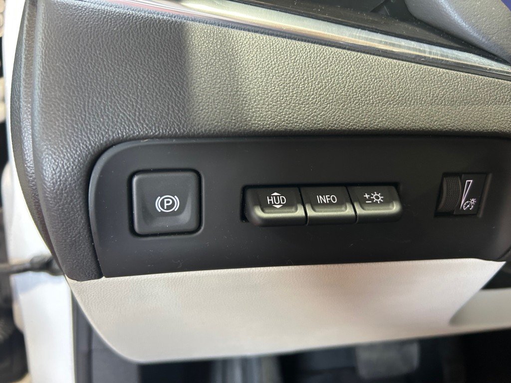 2023 Buick ENCLAVE - Image 5