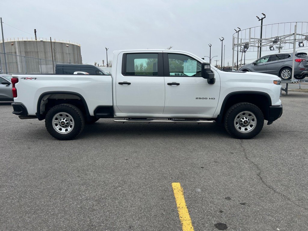 2024 Chevrolet Silverado 2500 - Image 4