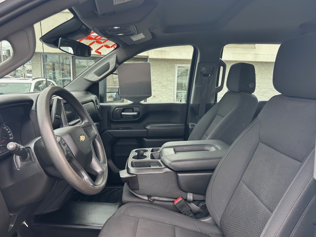 2024 Chevrolet Silverado 2500 - Image 9