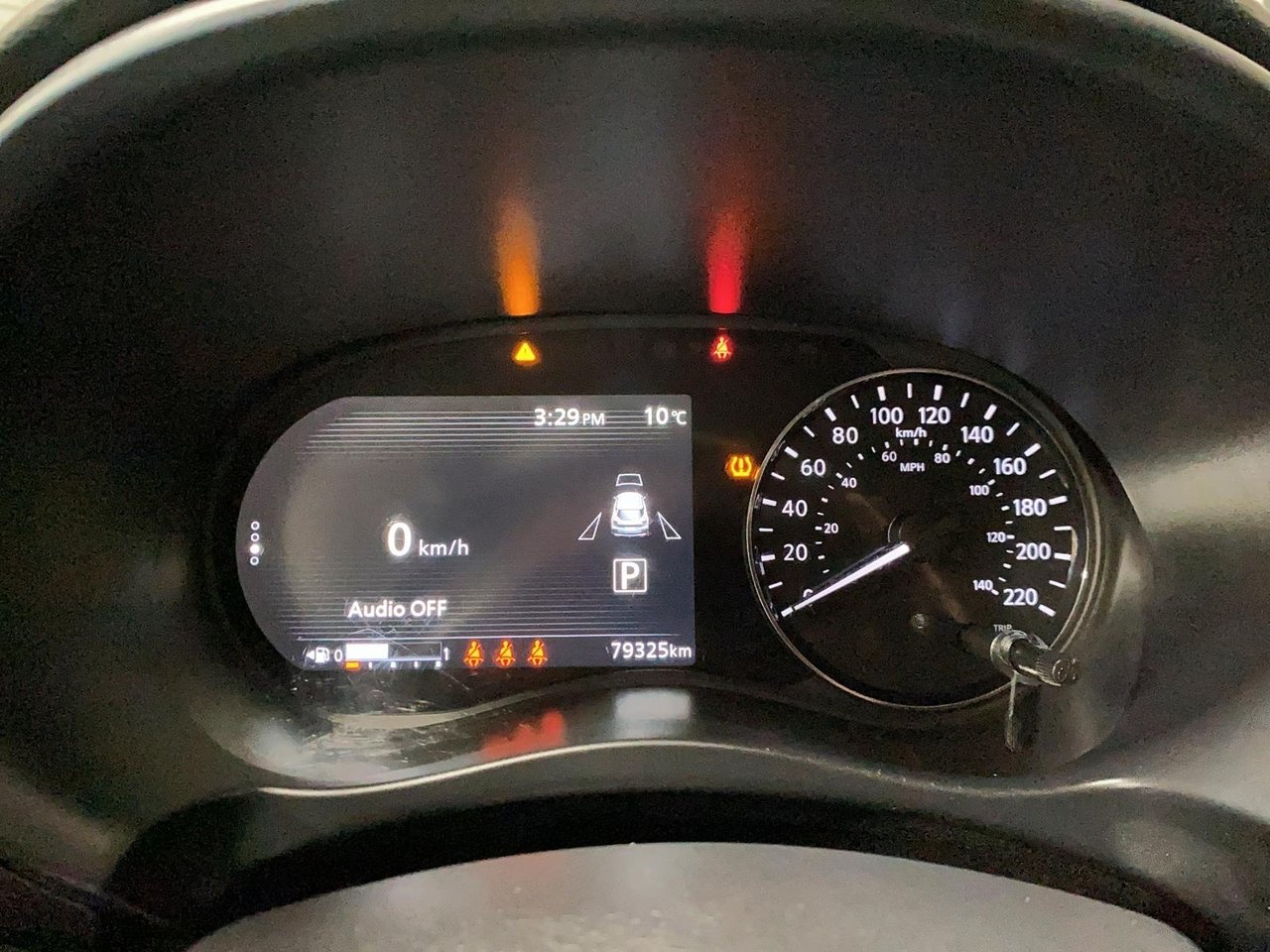 2023 Nissan Kicks - Image 14