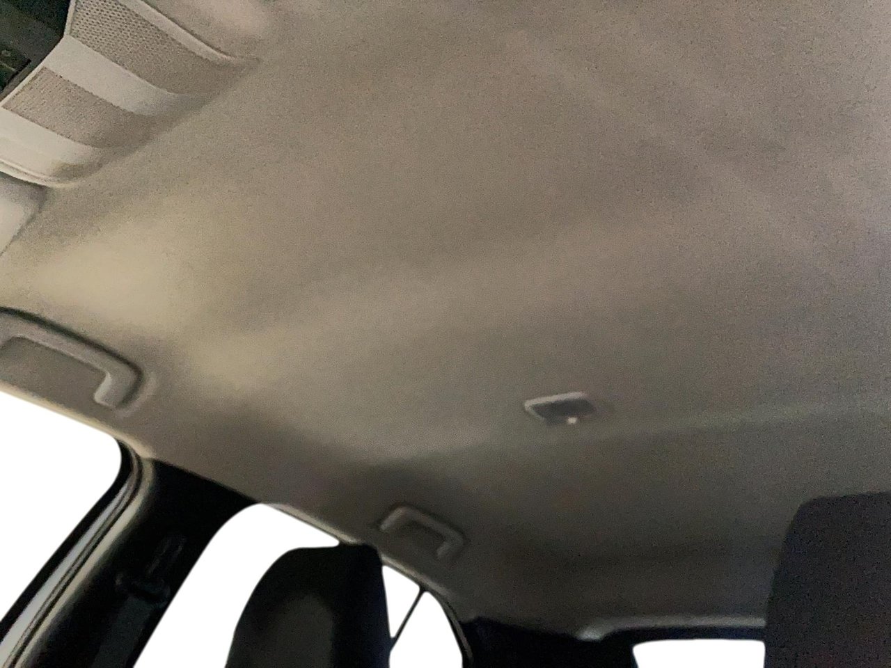 2023 Mitsubishi Eclipse Cross - Image 16