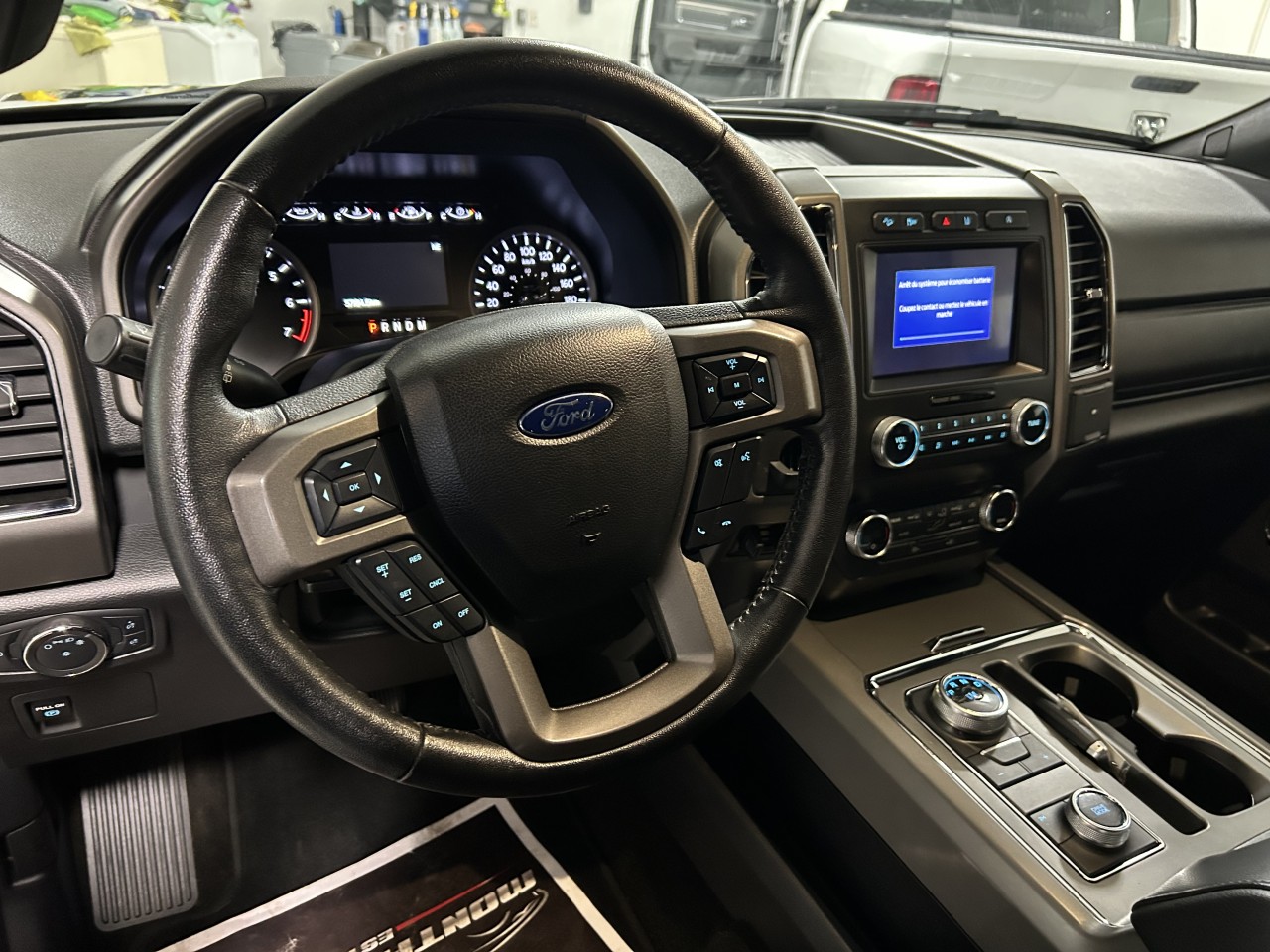 2020 Ford Expedition - Image 11