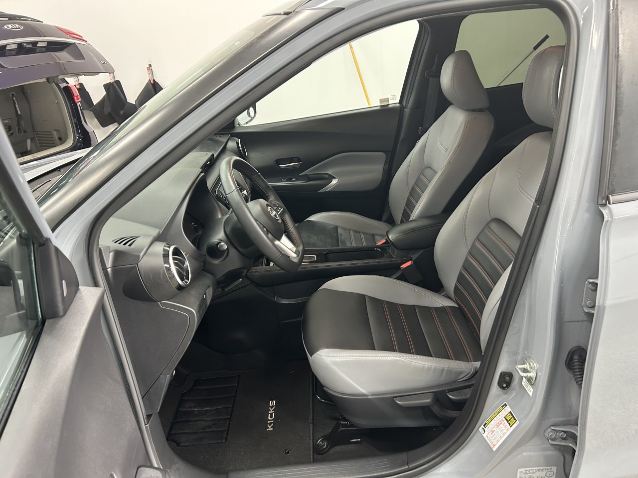 2023 Nissan Kicks - Image 9