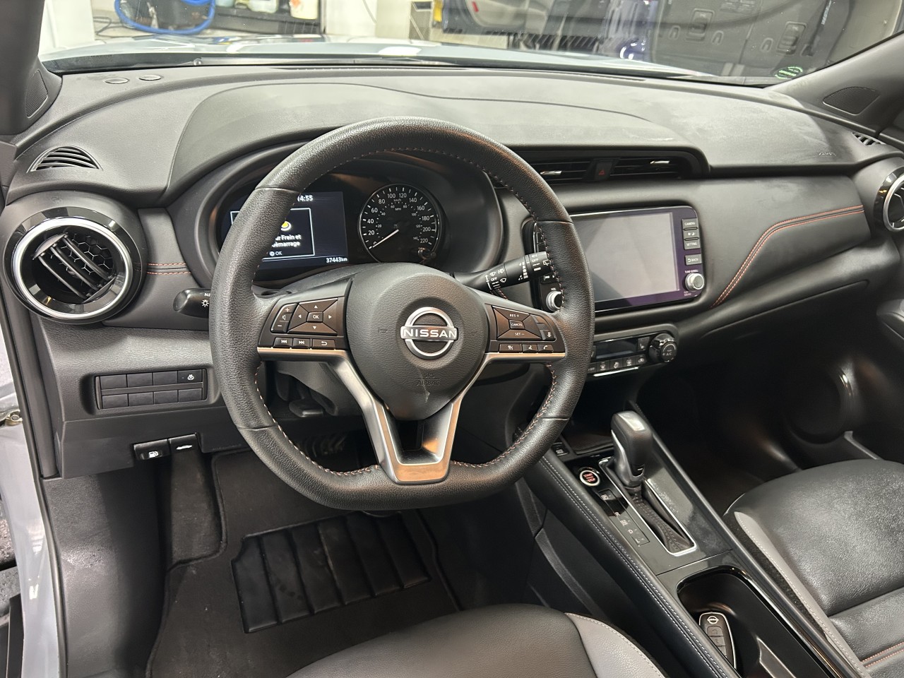 2023 Nissan Kicks - Image 12