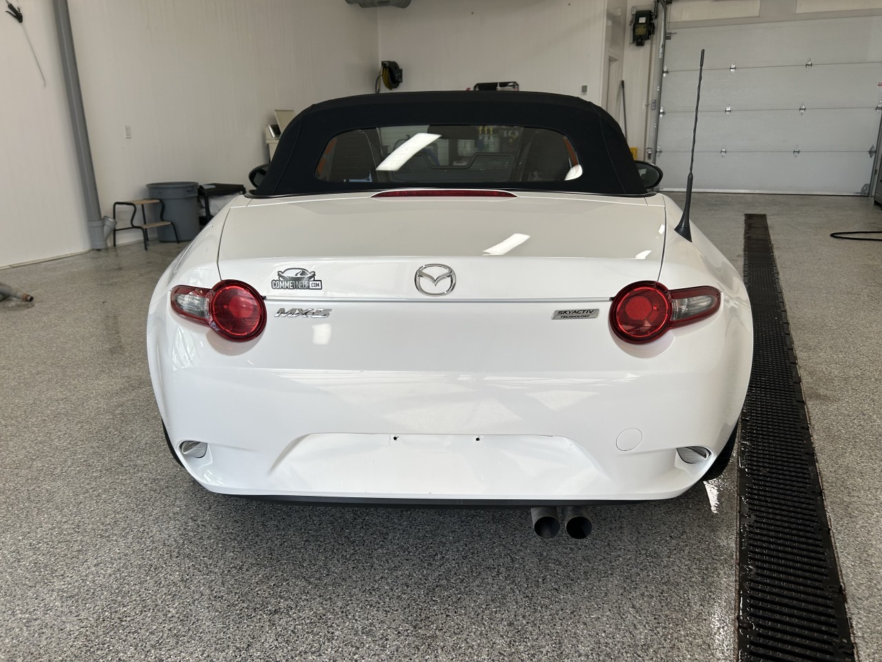 2017 Mazda MX-5 - Image 3