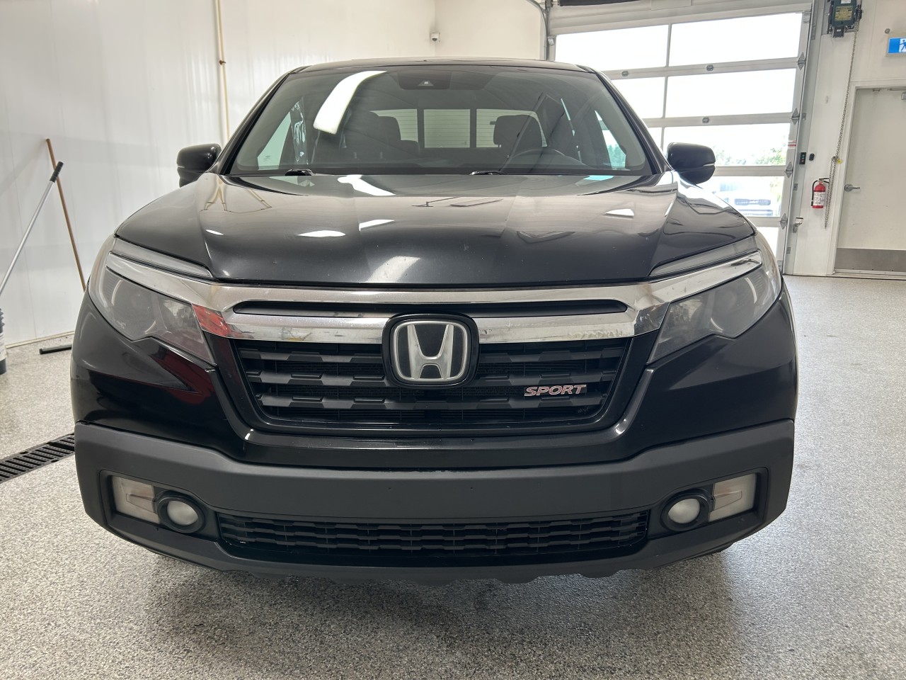 2019 Honda Ridgeline - Image 8