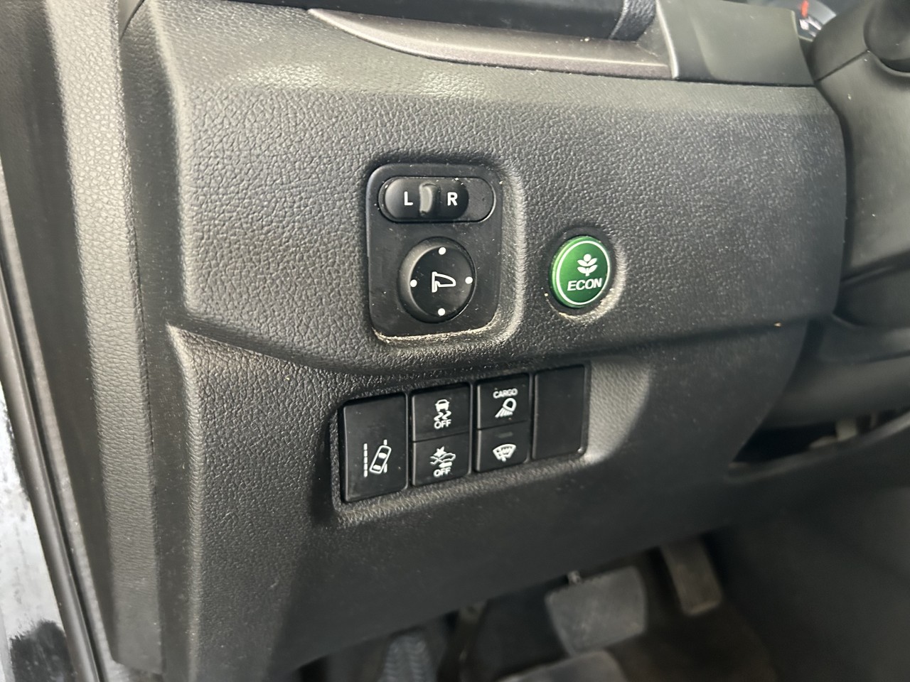 2019 Honda Ridgeline - Image 14