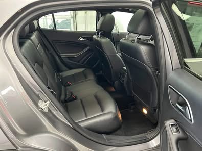 2016 Mercedes-Benz GLA - Image 17