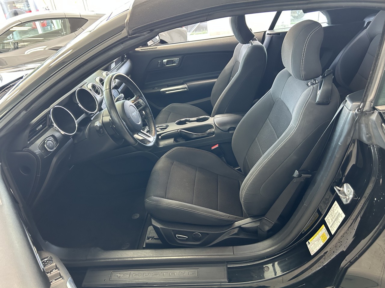 2015 Ford Mustang - Image 8