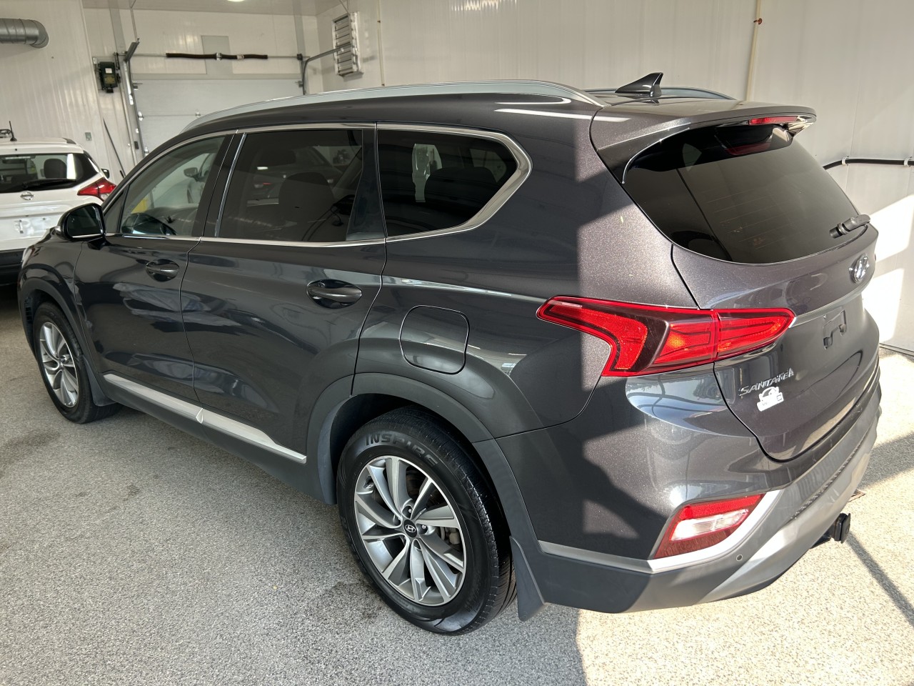 2020 Hyundai Santa Fe - Image 4