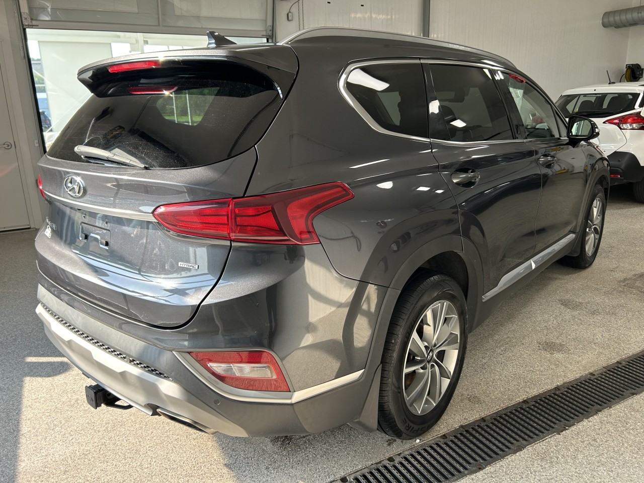 2020 Hyundai Santa Fe - Image 6