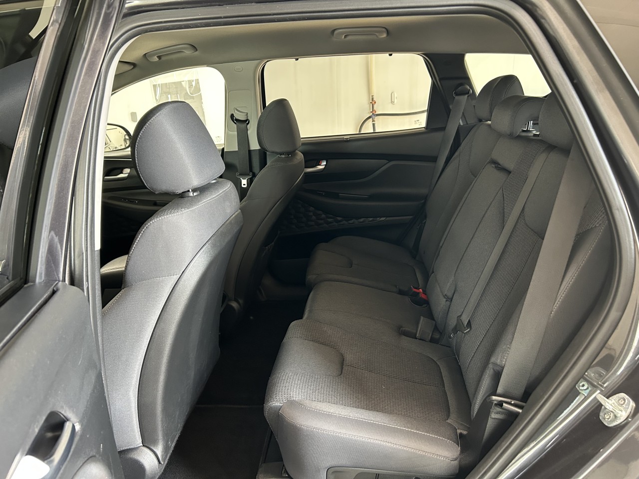 2020 Hyundai Santa Fe - Image 15