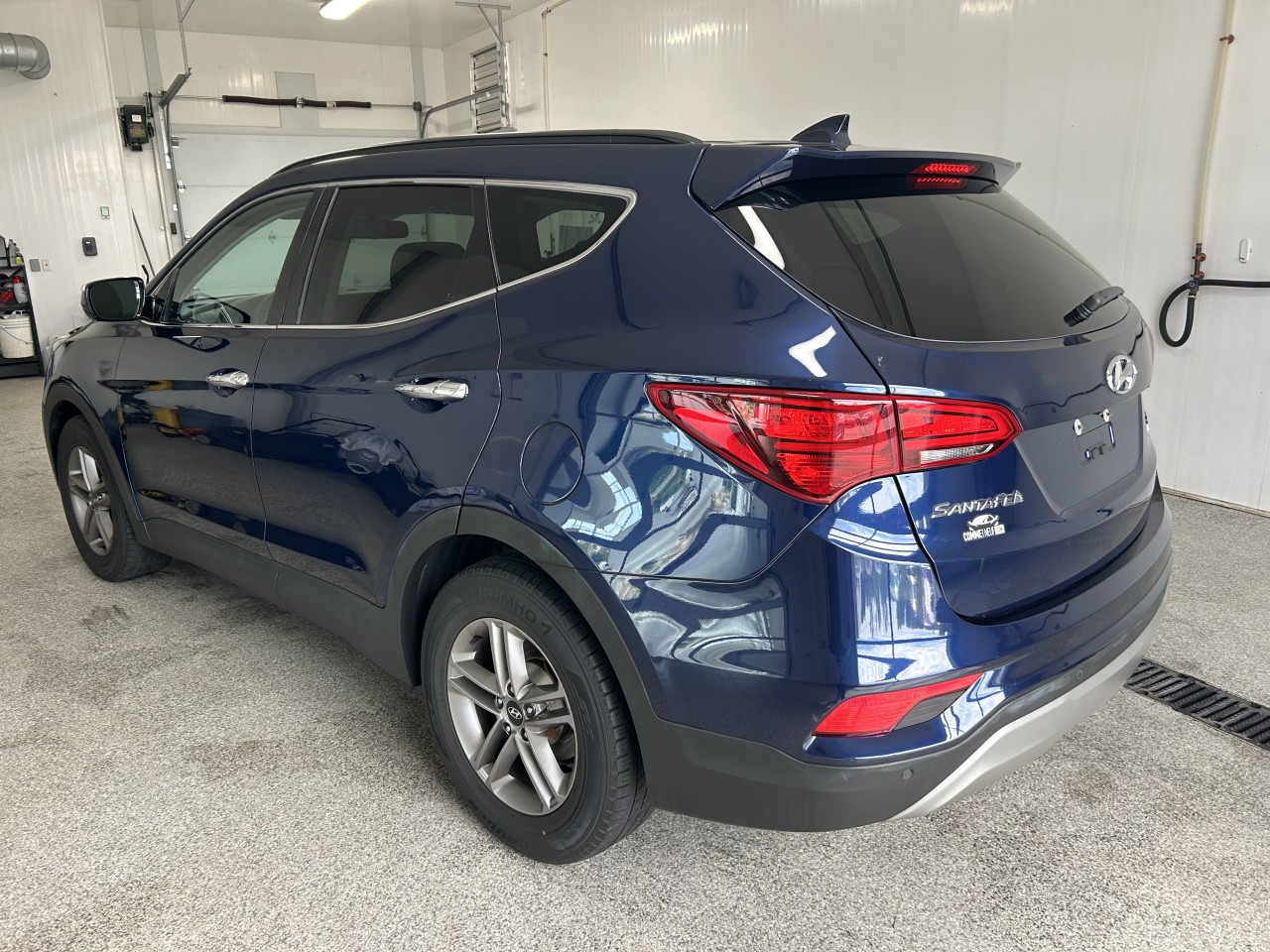 2017 Hyundai Santa Fe Sport - Image 4