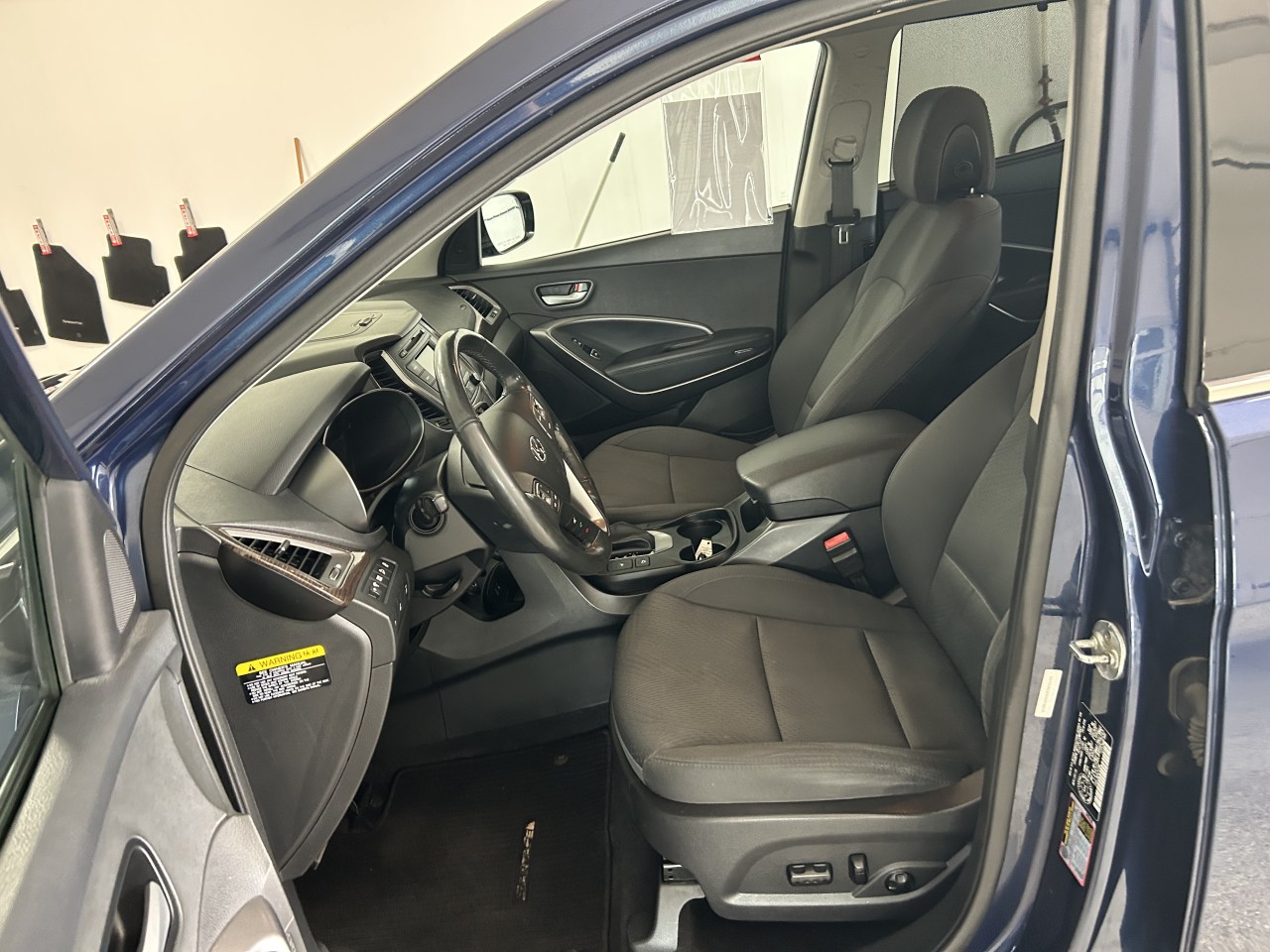 2017 Hyundai Santa Fe Sport - Image 9