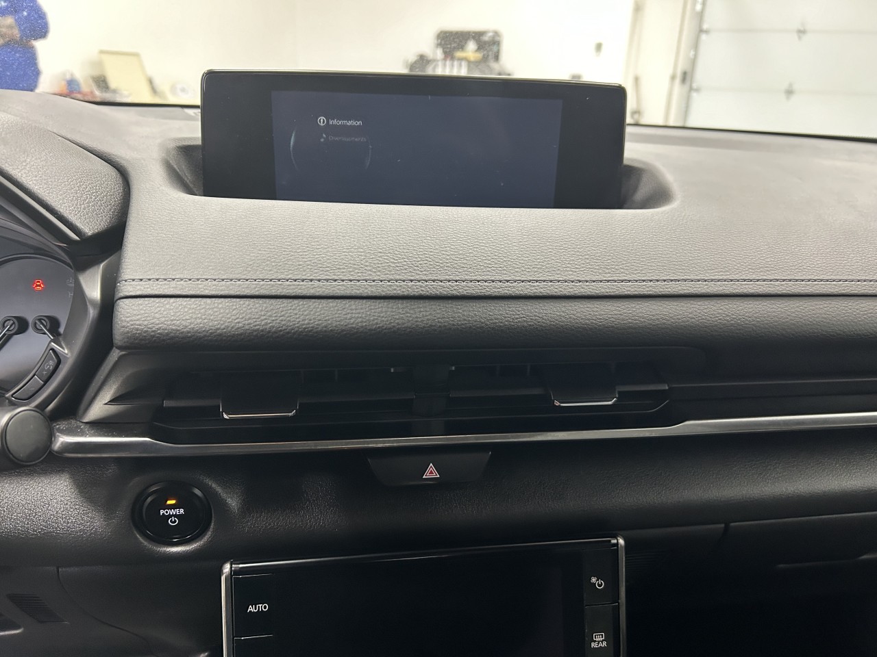 2022 Mazda MX-30 électrique - Image 11