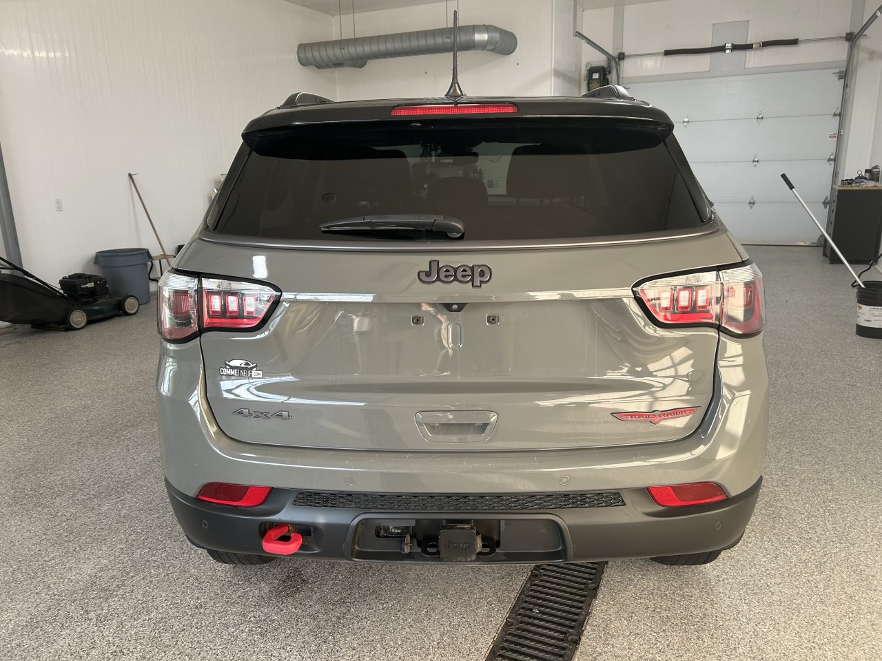 2022 Jeep Compass - Image 5