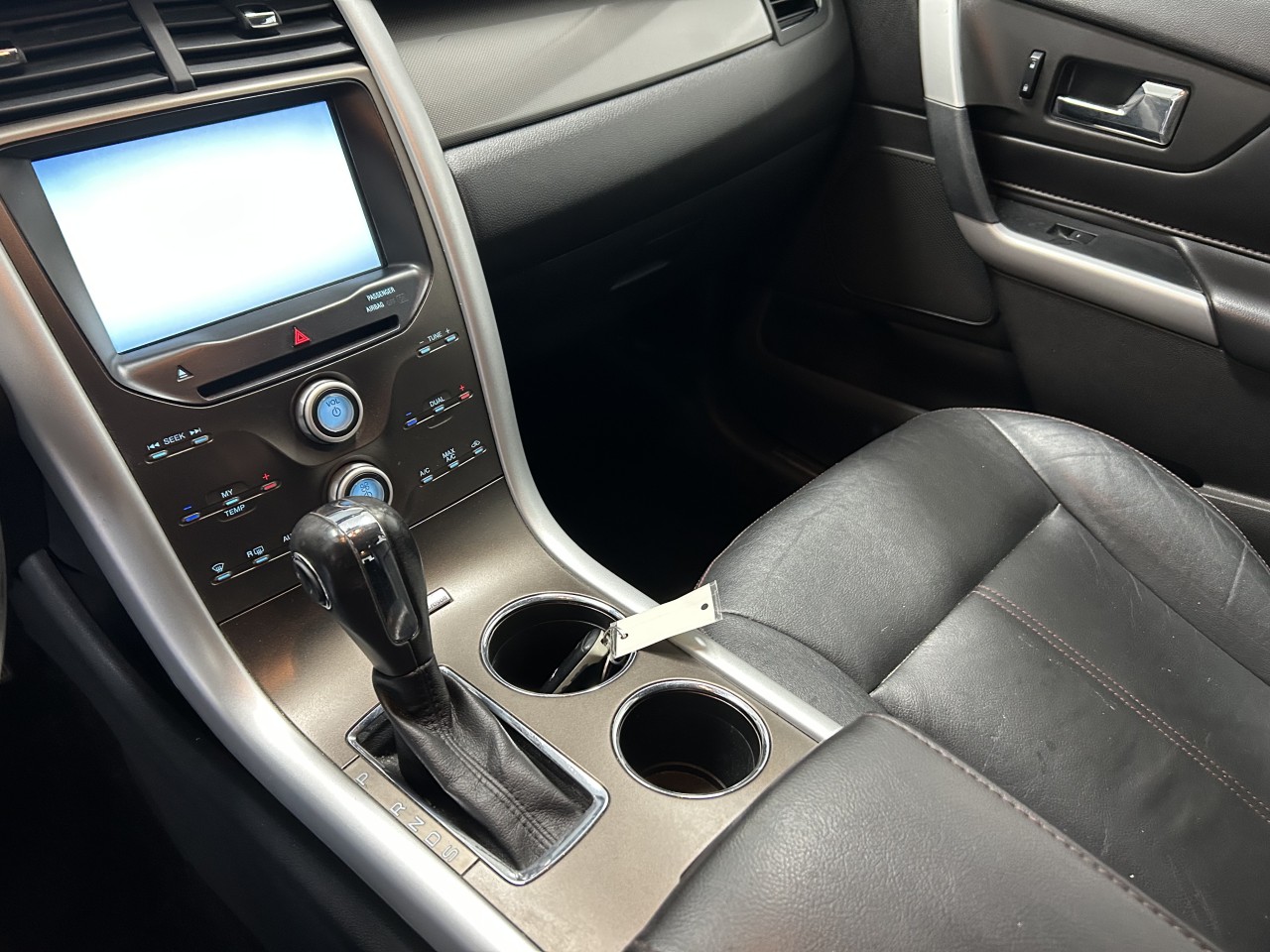 2014 Ford Edge - Image 12