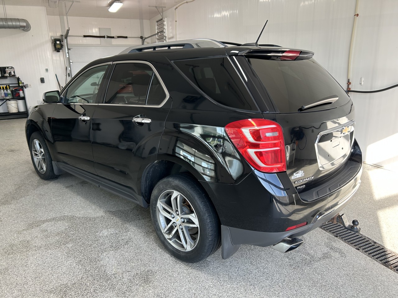 2017 Chevrolet Equinox - Image 9