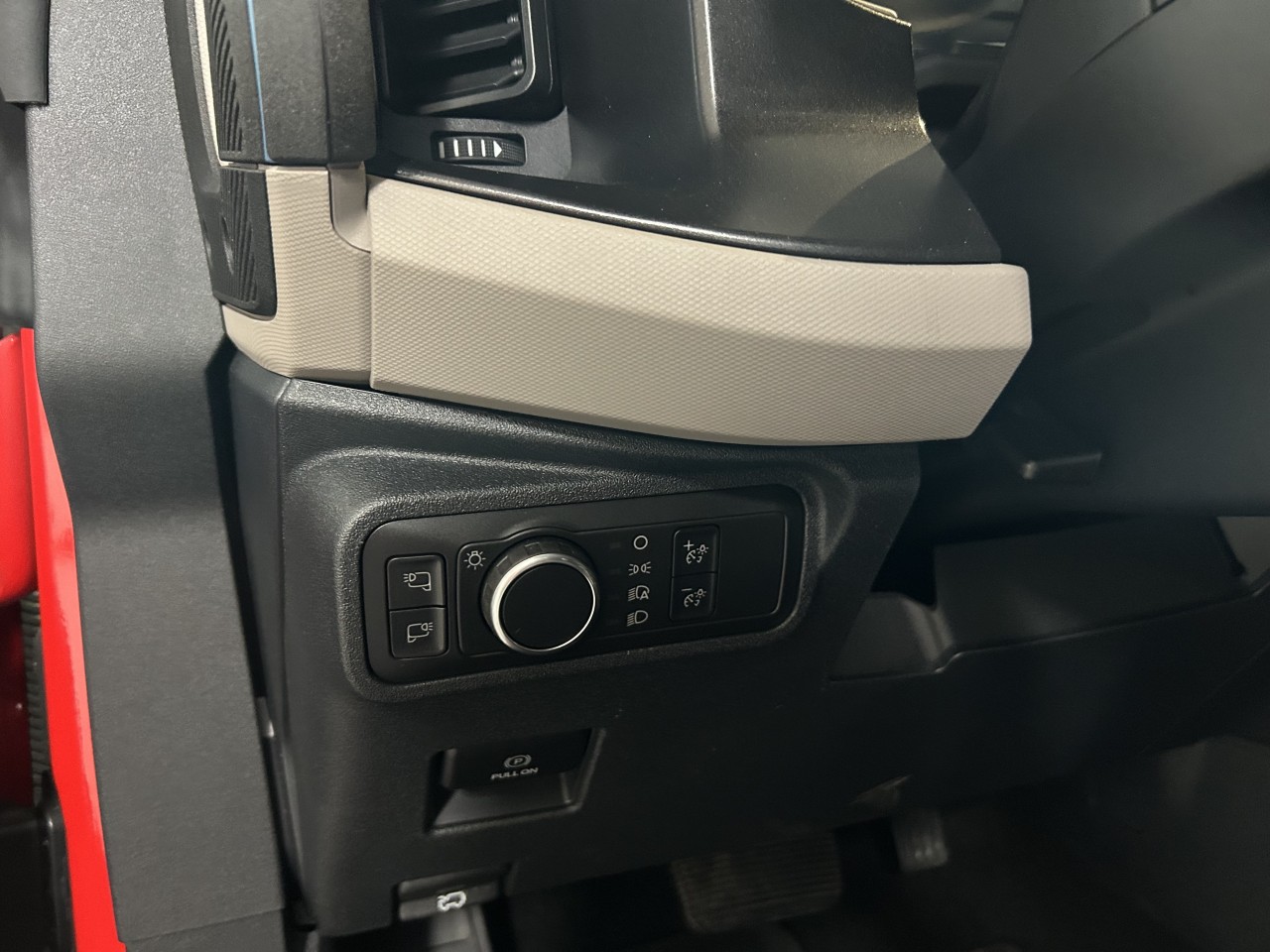 2021 Ford Bronco - Image 15