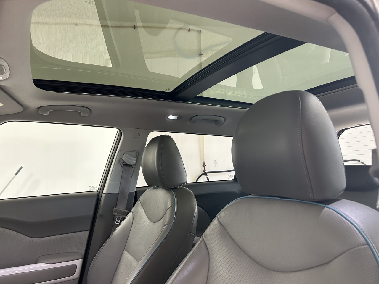 2016 Kia Soul EV - Image 10