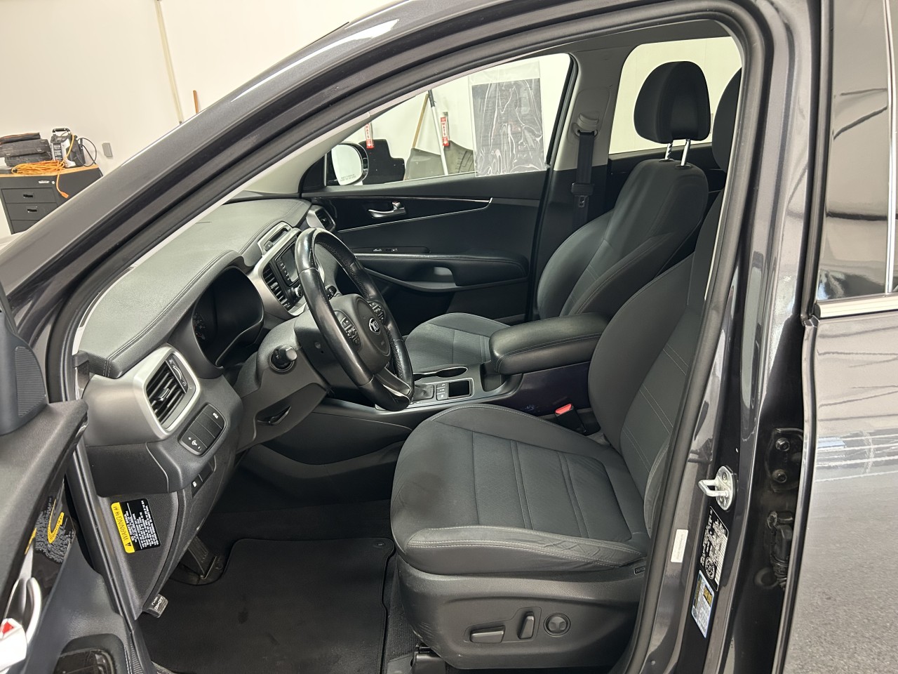 2016 Kia Sorento - Image 9