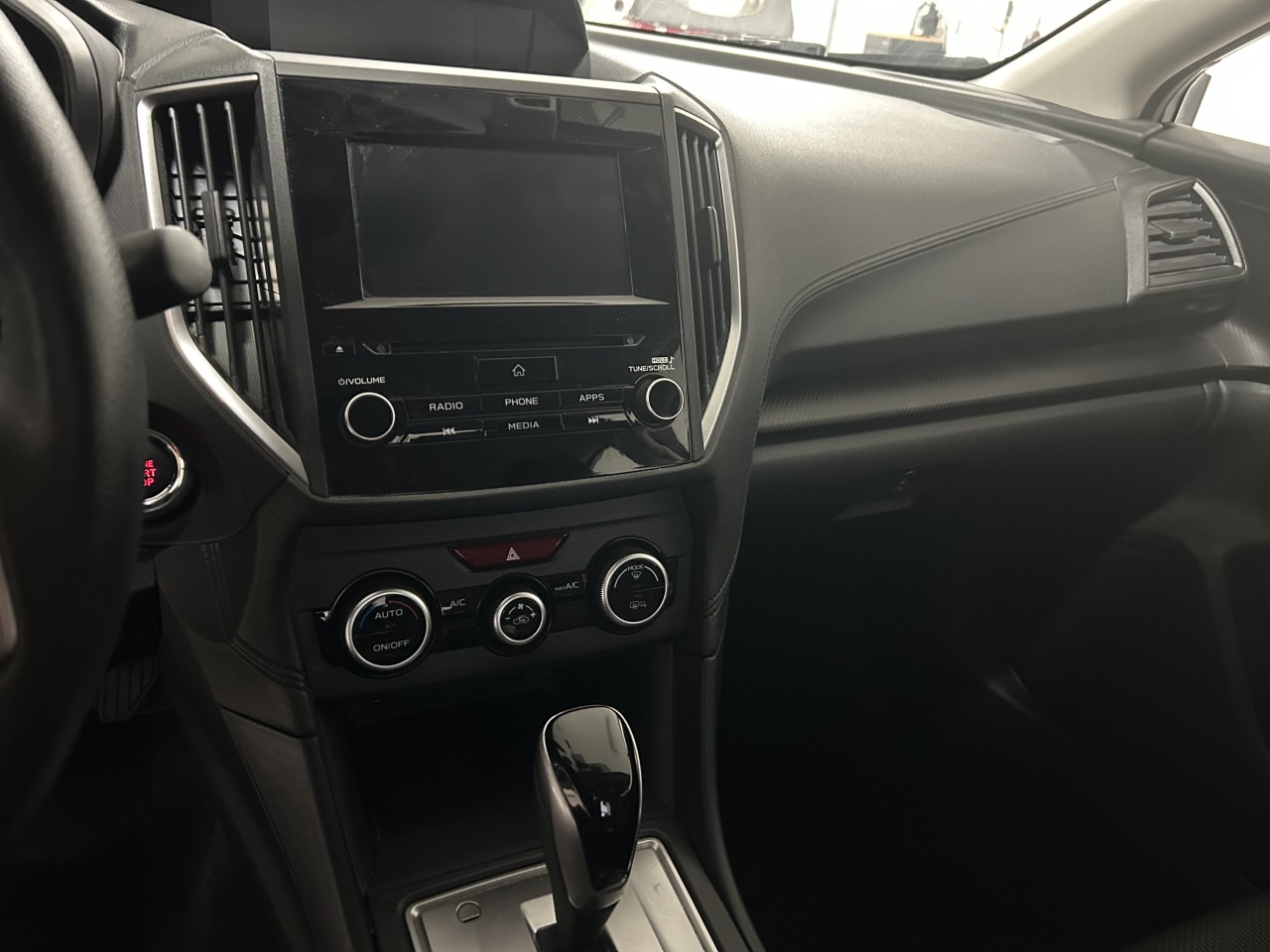 2020 Subaru Impreza - Image 11